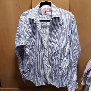 Men's button down collar shirt